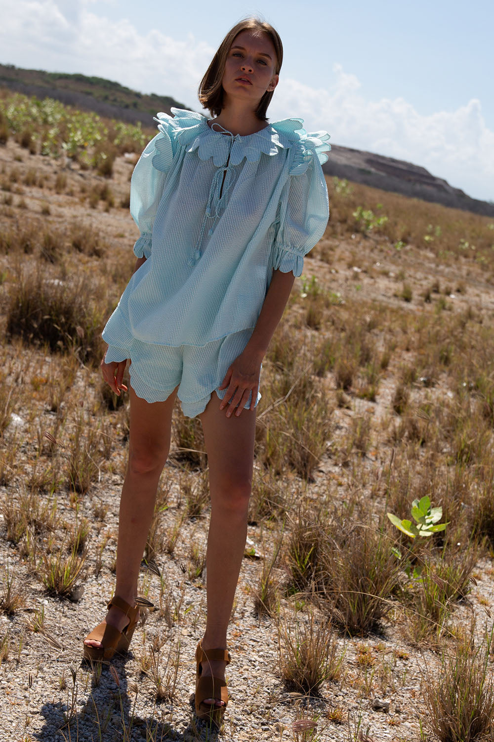 TORY SCALLOP SEERSUCKER TURQUOISE SHORT